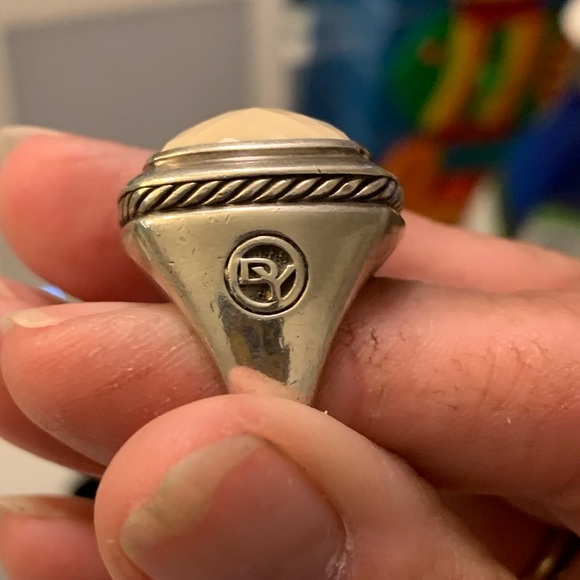 David Yurman Ring - Picture 13 of 14